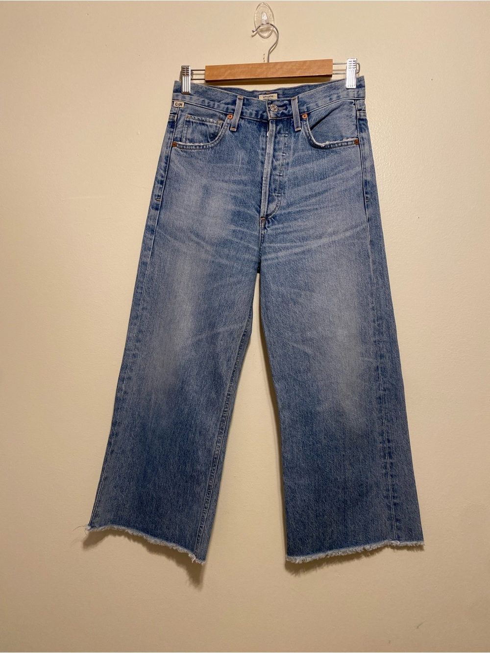 CITIZEN OF HUMANITY Emma High Wide Leg Crop Jeans . Size 24